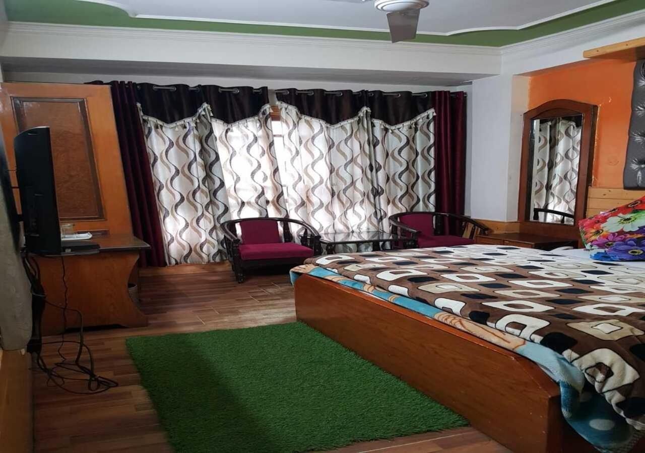 Hotel Apple Regency Shimla Zewnętrze zdjęcie