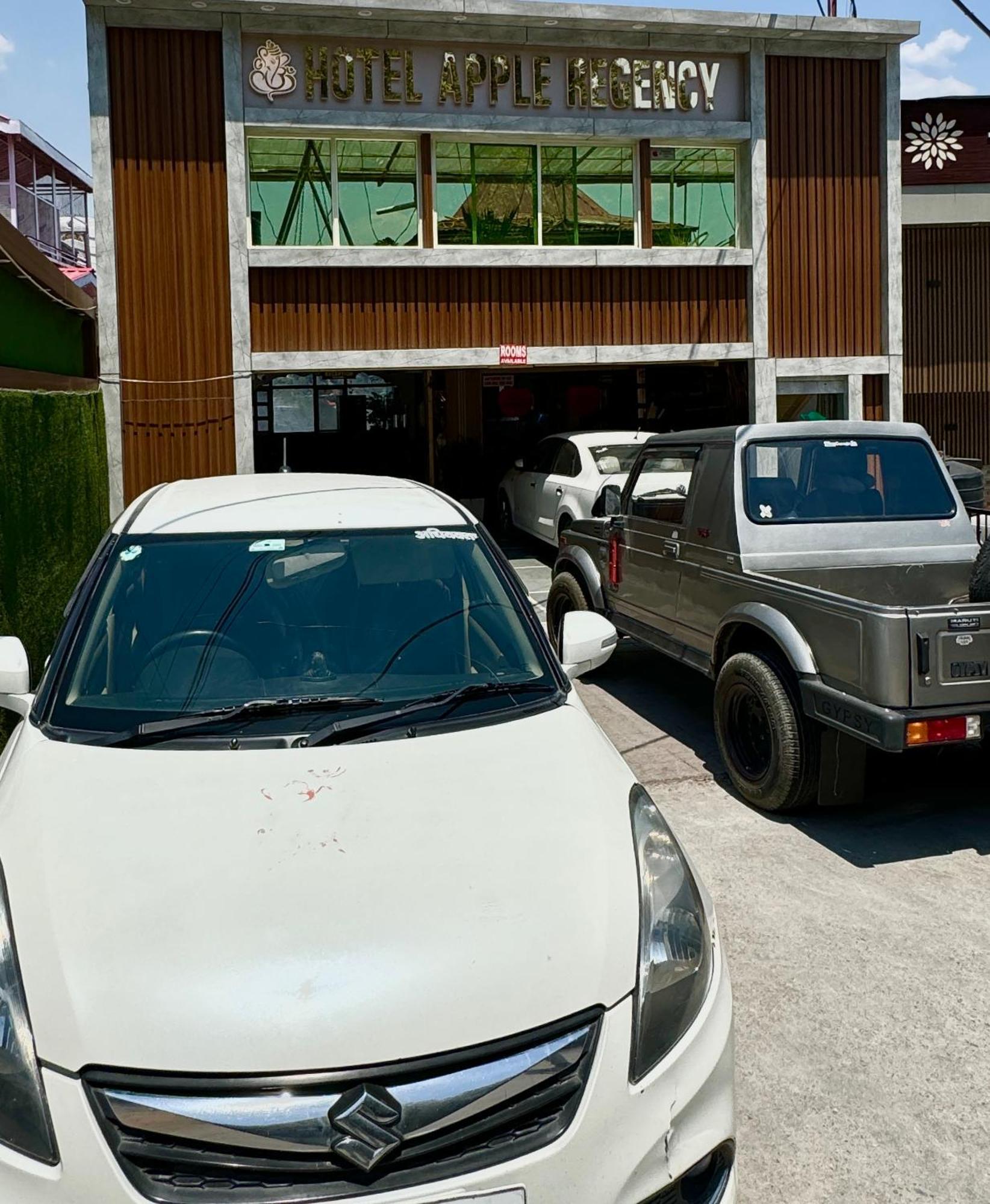 Hotel Apple Regency Shimla Zewnętrze zdjęcie