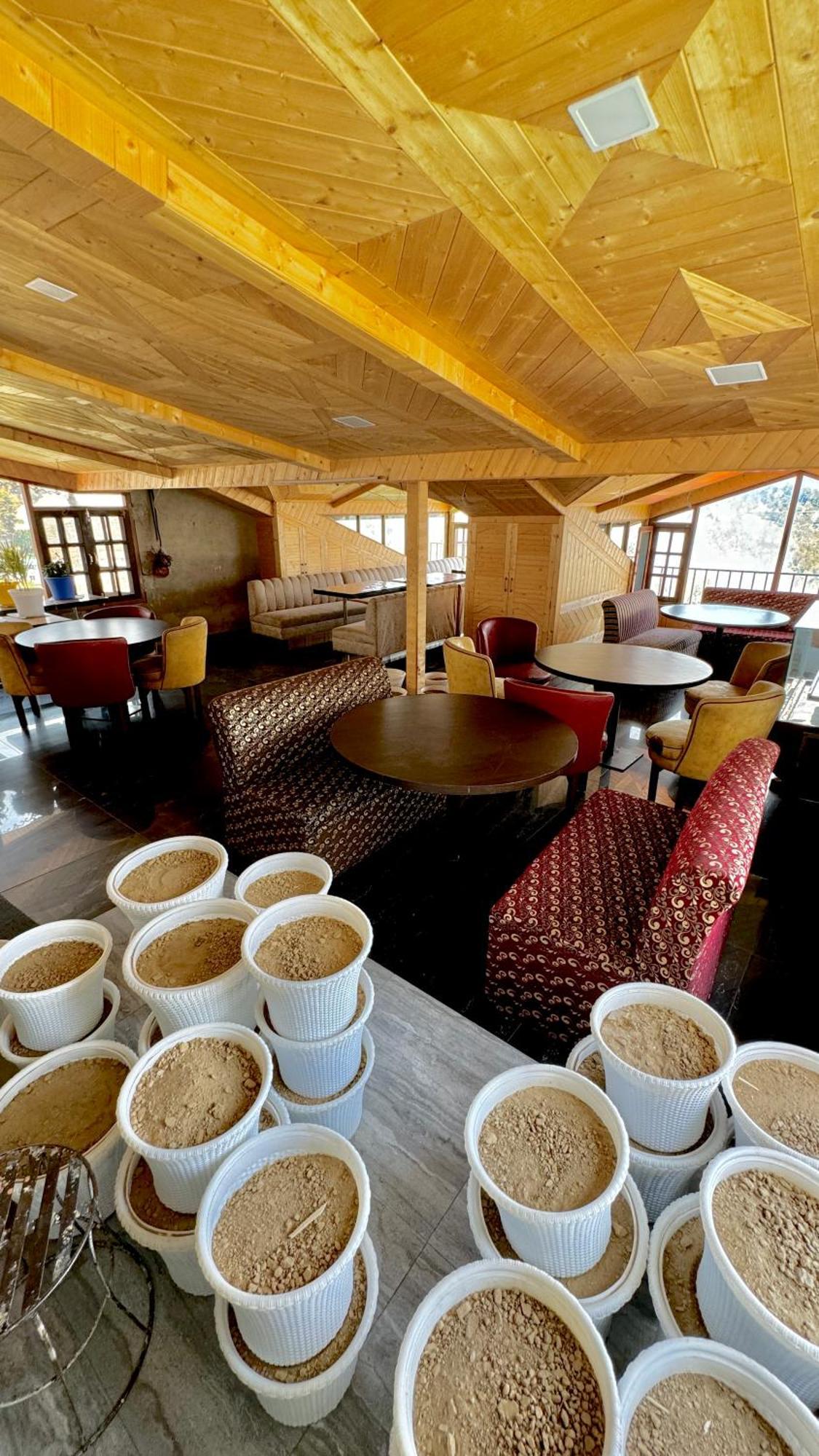 Hotel Apple Regency Shimla Zewnętrze zdjęcie